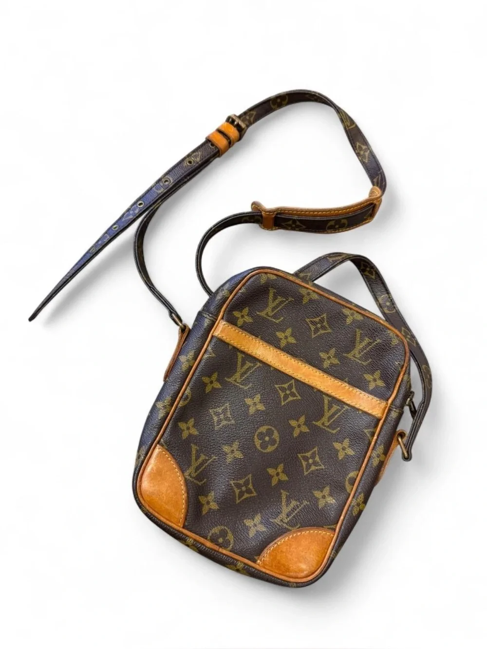 Louis Vuitton — Danube Crossbody #249